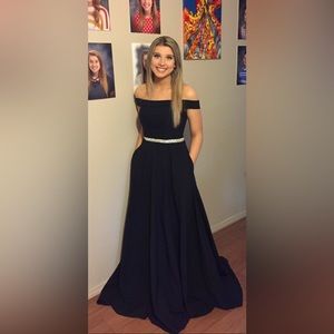 prom / homecoming / dance / dressy